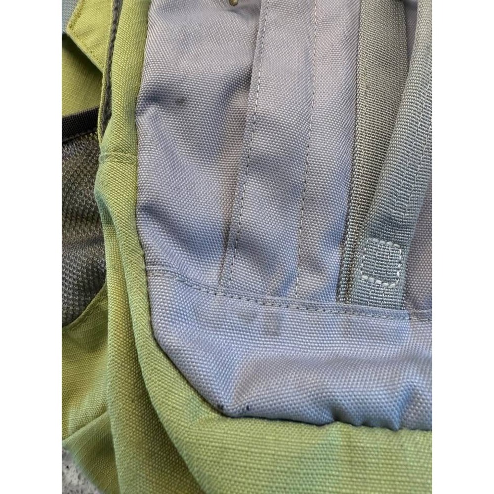 Kelty Redtail W Leaf Green and Gray Travel Camping Hiking Gorpcore Backpack - Picture 10 of 10
